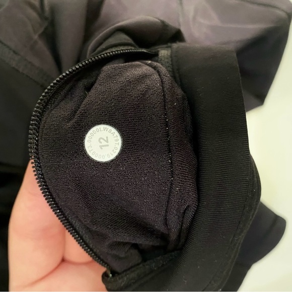 Lululemon Mini Skirt - Picture 4 of 4